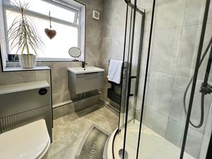 Shower Room - click for photo gallery
